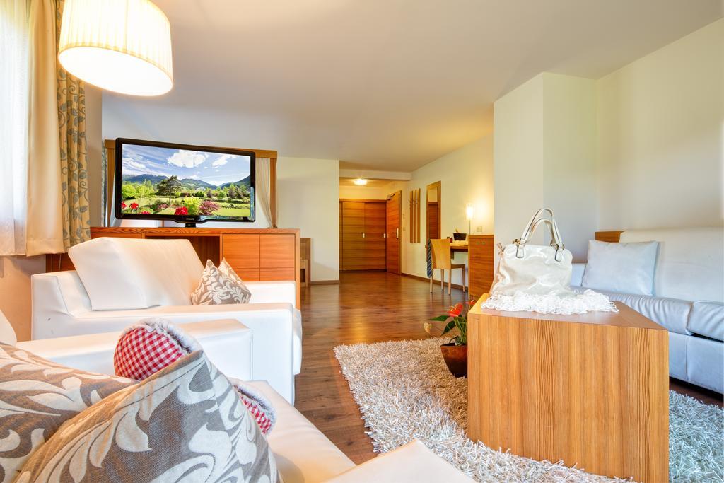 Garden Park Hotel Prato allo Stelvio Room photo